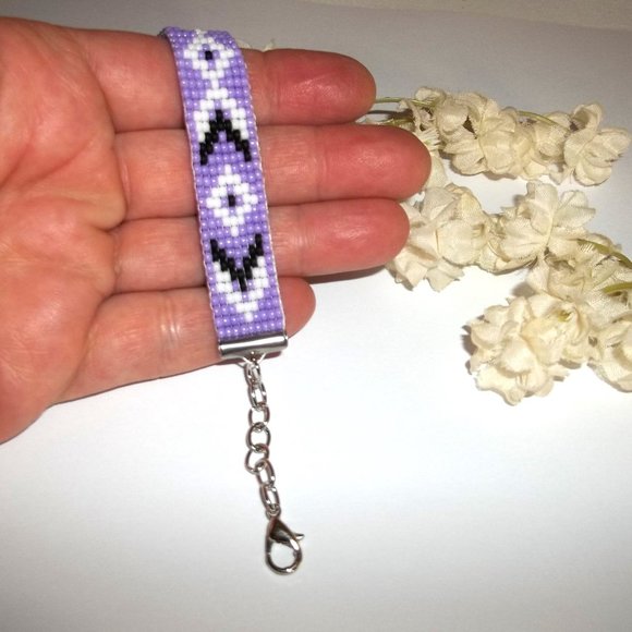 Seed Bead Bracelet Southwestern Western Style Purple White Black Silver NWT A774 - Picture 7 of 9